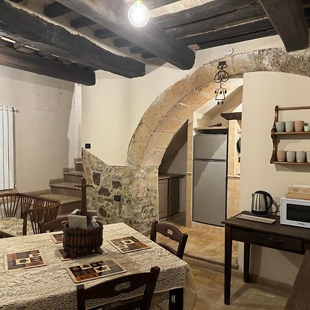 阿夸彭登泰 Sforza House酒店 外观 照片